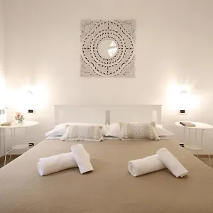 https://appartamento-vicino-stazione-termini-e-colosseo.it-romehotels.com